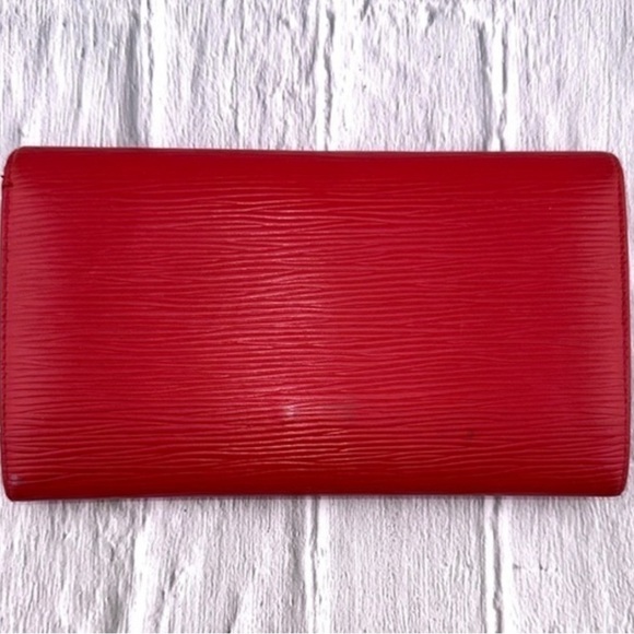 Louis Vuitton | AUTHENTIC Epi Leather Trifold Wallet, Red (EUC) - Picture 9 of 12